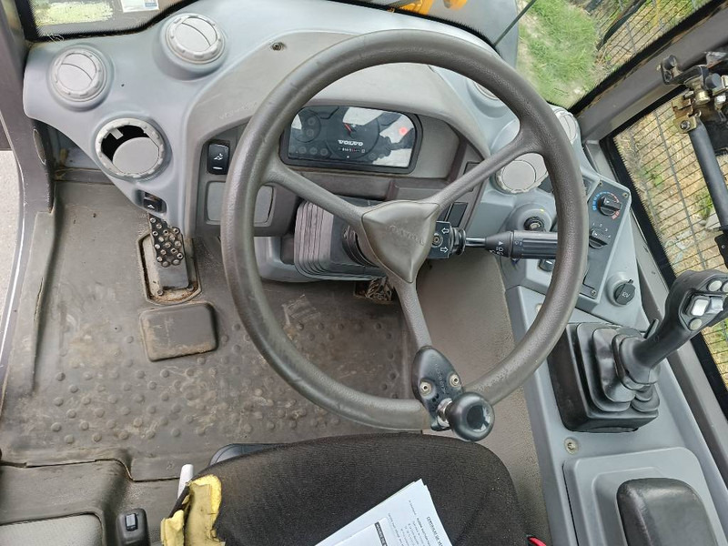Chargeuse sur pneus Volvo L 20 F-P shovel wiellader loader lader 2012 bak: photos 16