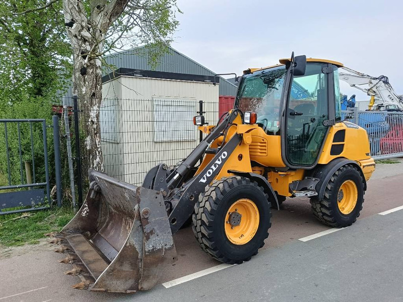 Chargeuse sur pneus Volvo L 20 F-P shovel wiellader loader lader 2012 bak: photos 13