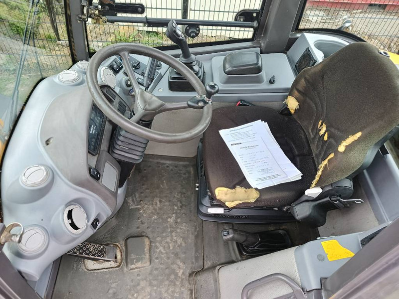 Chargeuse sur pneus Volvo L 20 F-P shovel wiellader loader lader 2012 bak: photos 15
