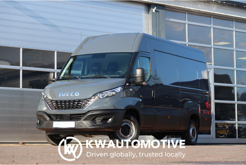 Iveco Daily 35S18HV 3.0 35 L2 H2 AUT/ LED/ CAMERA/ 3.5T/ CRUISE/ CLIMA/ TREKHAAK - Fourgon utilitaire: photos 1 Iveco Daily 35S18HV 3.0 35 L2 H2 AUT/ LED/ CAMERA/ 3.5T/ CRUISE/ CLIMA/ TREKHAAK - Fourgon utilitaire: photos 1