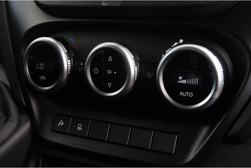 Fourgon utilitaire Iveco Daily 35S18HV 3.0 L2H2 BPM VRIJ/ AUT/ LED/ CAMERA/ NAVI/ CLIMA: photos 7