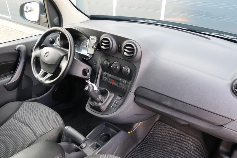 Mercedes-Benz Citan 109 CDI BlueEFFICIENCY Extra Lang AIRCO/ MARGE/ CRUISE/ TREKHAAK - Fourgonnette: photos 5 Mercedes-Benz Citan 109 CDI BlueEFFICIENCY Extra Lang AIRCO/ MARGE/ CRUISE/ TREKHAAK - Fourgonnette: photos 5