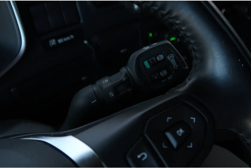 Scania 540S NGS FULL AIR/ RETARDER/ ALCOA/ LEATHER/ 2X TANK/ PARK AIRCO - Tracteur routier: photos 4 Scania 540S NGS FULL AIR/ RETARDER/ ALCOA/ LEATHER/ 2X TANK/ PARK AIRCO - Tracteur routier: photos 4