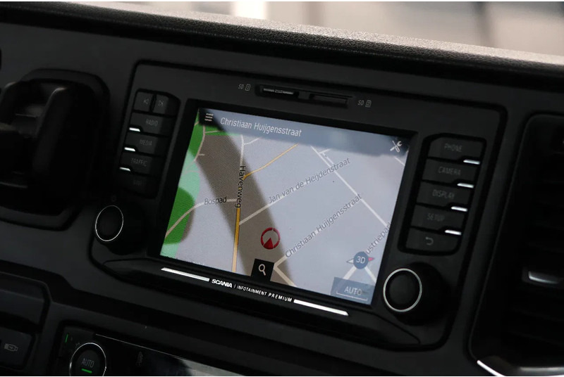 Scania S450 NGS RETARDER/ 2X TANK/ ACC/ PARK CLIMA/ DIFF LOCK - Tracteur routier: photos 4 Scania S450 NGS RETARDER/ 2X TANK/ ACC/ PARK CLIMA/ DIFF LOCK - Tracteur routier: photos 4