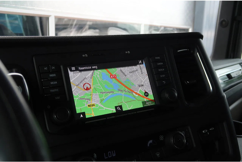 Scania S450 NGS RETARDER/ 2X TANK/ ACC/ PARK CLIMA/ DIFF LOCK - Tracteur routier: photos 4 Scania S450 NGS RETARDER/ 2X TANK/ ACC/ PARK CLIMA/ DIFF LOCK - Tracteur routier: photos 4