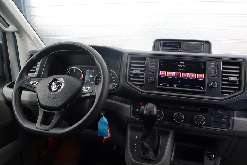 Volkswagen Crafter 50 2.0 TDI DL L3H2 3.5 T/ LED/ CAMERA/ NAVI/ CRUISE/ CLIMA/ DUBBEL LUCHT - Fourgon utilitaire: photos 5 Volkswagen Crafter 50 2.0 TDI DL L3H2 3.5 T/ LED/ CAMERA/ NAVI/ CRUISE/ CLIMA/ DUBBEL LUCHT - Fourgon utilitaire: photos 5