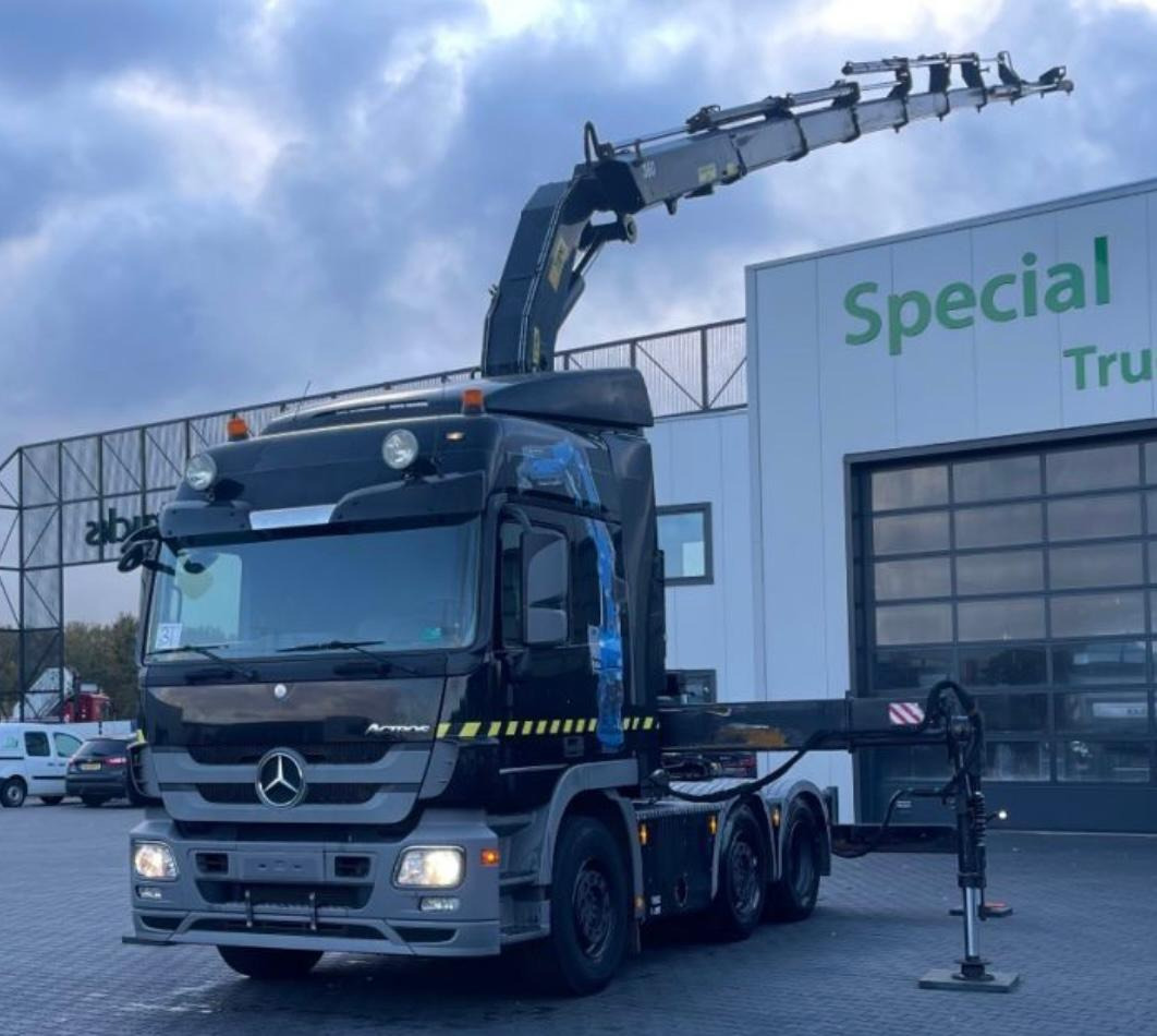 MERCEDES-BENZ 2548 6X2 TOIMIL CRANE 36T ORIG.204.000km! - Camion grue: photos 3 MERCEDES-BENZ 2548 6X2 TOIMIL CRANE 36T ORIG.204.000km! - Camion grue: photos 3