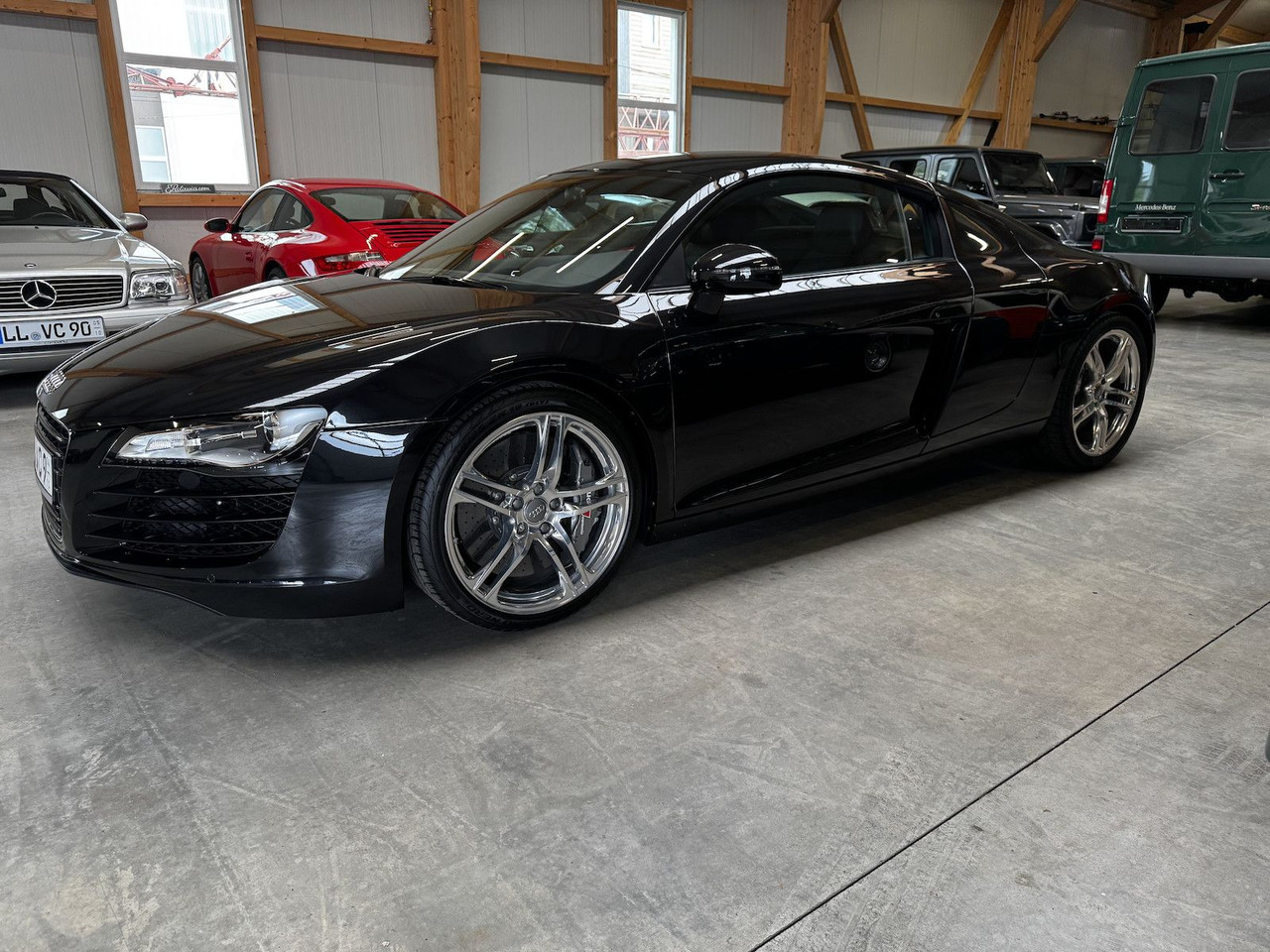 Audi R8 4.2 FSI V8 quattro Coupé - Voiture: photos 2 Audi R8 4.2 FSI V8 quattro Coupé - Voiture: photos 2