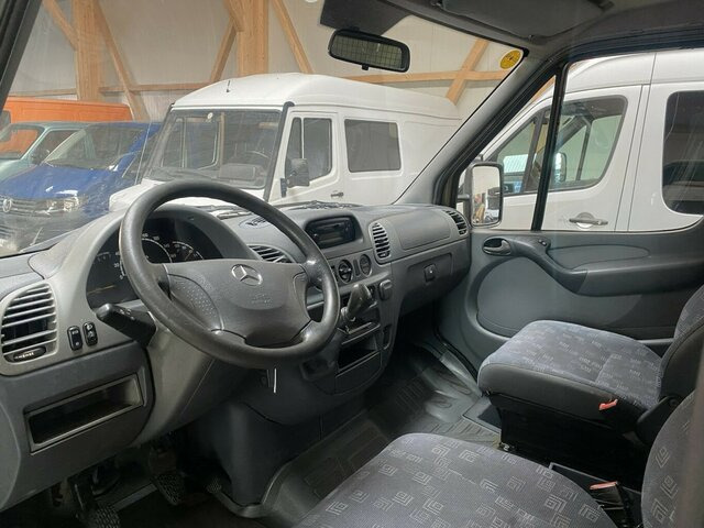 MERCEDES-BENZ Sprinter 313 CDI Doka 4x4 Allrad 1.Hand... - Utilitaire rideaux coulissants (PLSC), Utilitaire double cabine: photos 3 MERCEDES-BENZ Sprinter 313 CDI Doka 4x4 Allrad 1.Hand... - Utilitaire rideaux coulissants (PLSC), Utilitaire double cabine: photos 3