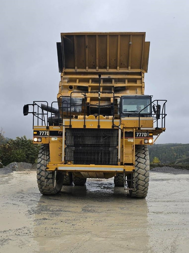 CAT 777 D - Tombereau rigide: photos 3 CAT 777 D - Tombereau rigide: photos 3