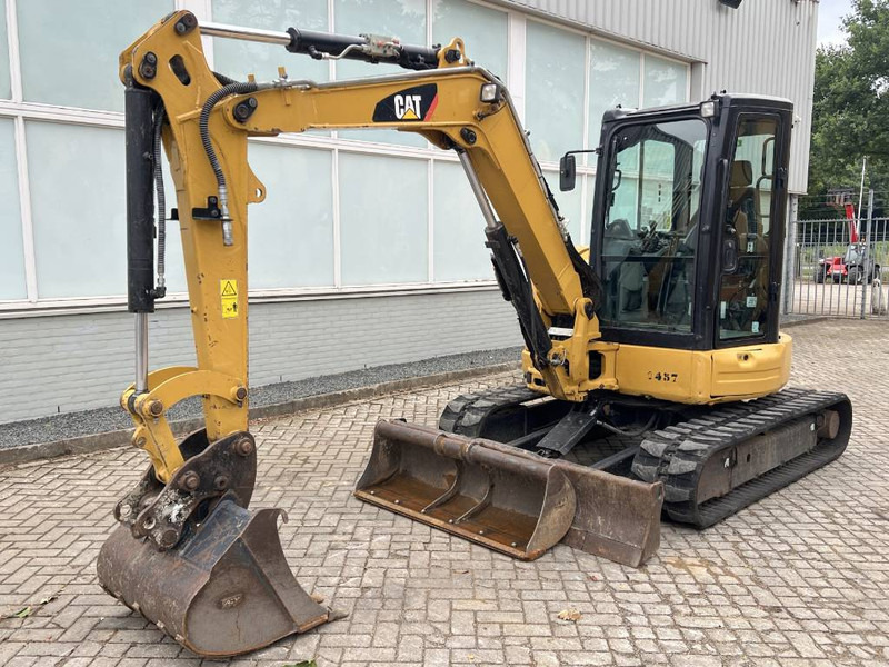 Cat 305 E2 CR 2019 - Mini pelle: photos 1 Cat 305 E2 CR 2019 - Mini pelle: photos 1