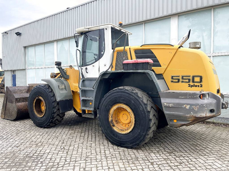 Liebherr L550 - Chargeuse sur pneus: photos 5 Liebherr L550 - Chargeuse sur pneus: photos 5