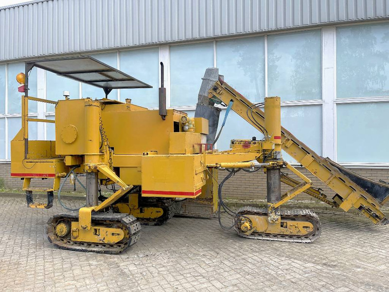 POWER CURBER 5700 4253 h - Finisseur: photos 2 POWER CURBER 5700 4253 h - Finisseur: photos 2