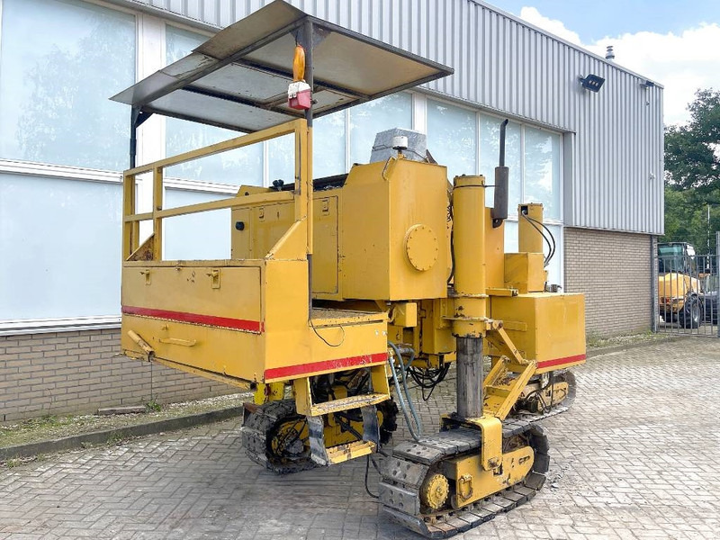 POWER CURBER 5700 - Bétonnière: photos 5 POWER CURBER 5700 - Bétonnière: photos 5