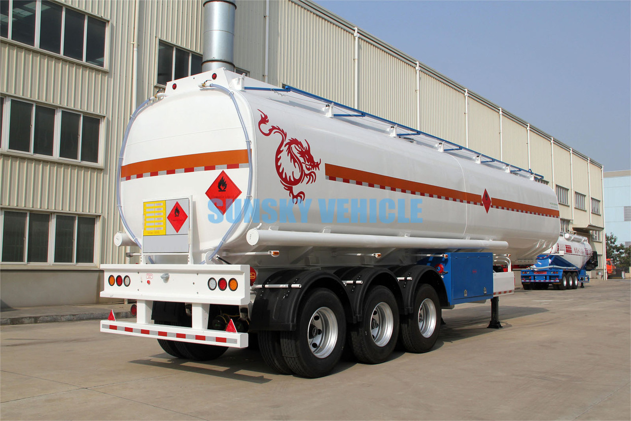 Semi-remorque citerne pour transport de carburant neuf SUNSKY Fuel Tanker for sale: photos 13 Semi-remorque citerne pour transport de carburant neuf SUNSKY Fuel Tanker for sale: photos 13