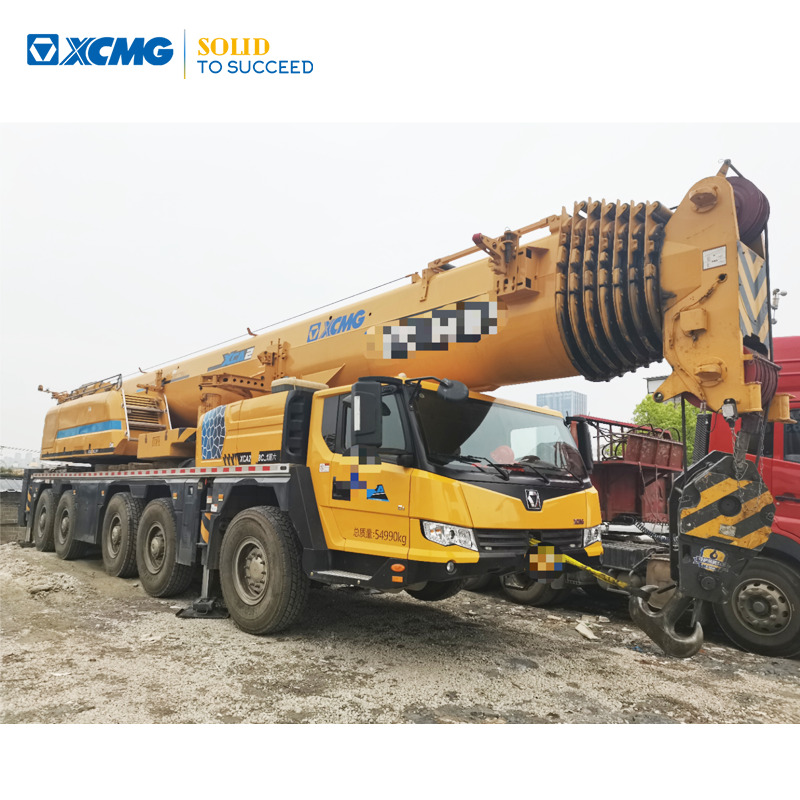 Xcmg 2024 used XCA130L8C_1 Hydraulic retraction all terrain crane - Engins de chantier: photos 1 Xcmg 2024 used XCA130L8C_1 Hydraulic retraction all terrain crane - Engins de chantier: photos 1