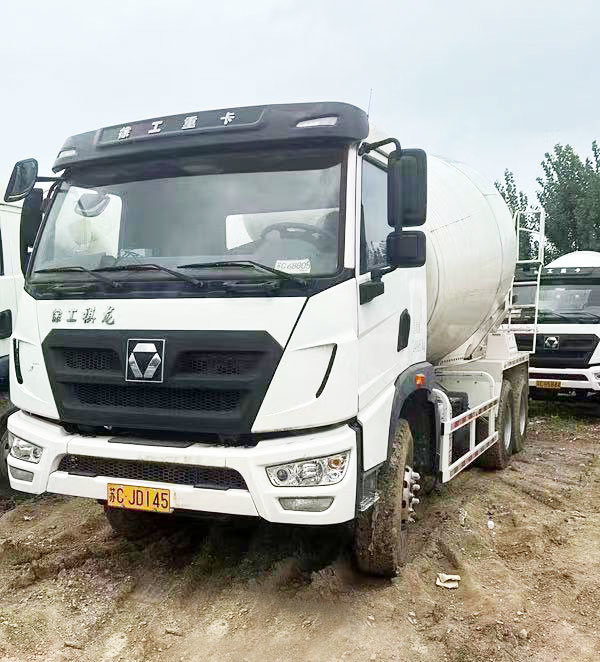 XCMG Official 2019 Year 14 Cubic Meter Second Hand Used Concrete Mixer Trucks - Camion malaxeur: photos 2 XCMG Official 2019 Year 14 Cubic Meter Second Hand Used Concrete Mixer Trucks - Camion malaxeur: photos 2