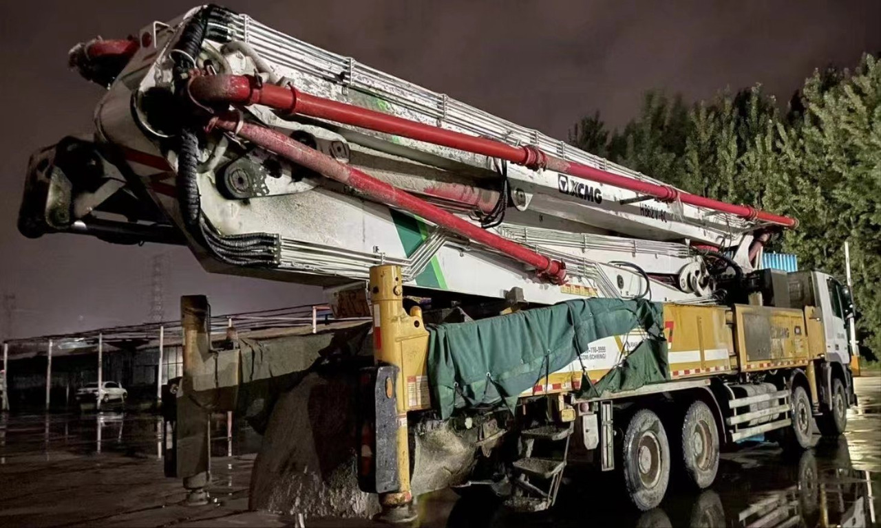 XCMG Official Hb58V Second Hand 58m Concrete Pump Truck Used - Camion pompe: photos 5 XCMG Official Hb58V Second Hand 58m Concrete Pump Truck Used - Camion pompe: photos 5