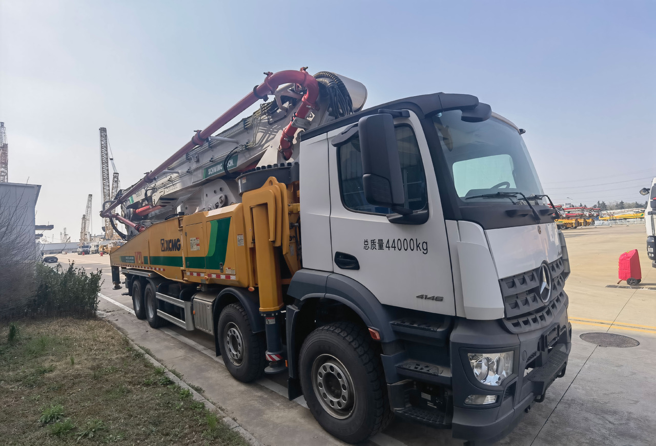 XCMG Official Schwing Concrete Pump HB62V Used Telescopic Concrete Pump Truck Price - Camion pompe: photos 4 XCMG Official Schwing Concrete Pump HB62V Used Telescopic Concrete Pump Truck Price - Camion pompe: photos 4