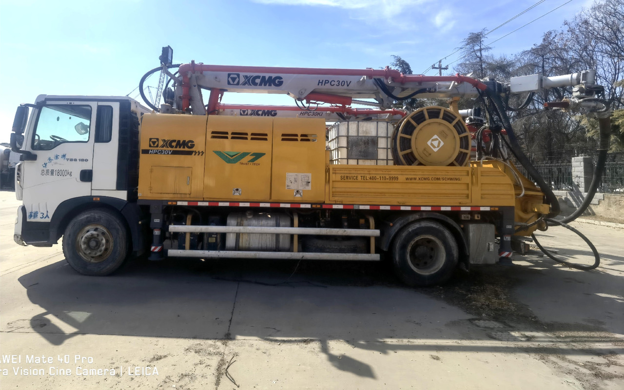 XCMG Official Schwing HPC30V Used Truck Mounted Concrete Spraying Machine For Sale - Matériel de béton: photos 2 XCMG Official Schwing HPC30V Used Truck Mounted Concrete Spraying Machine For Sale - Matériel de béton: photos 2