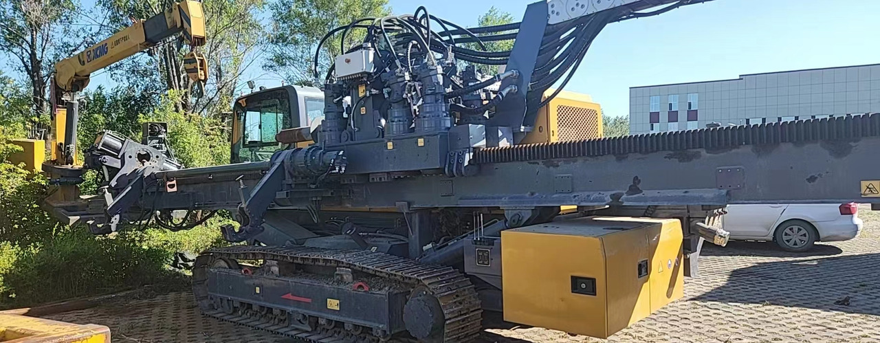 XCMG Official Used Horizontal Directional Drilling XZ1350 HDD Drilling Machine For Sale - Aléseuse directionnelle: photos 5 XCMG Official Used Horizontal Directional Drilling XZ1350 HDD Drilling Machine For Sale - Aléseuse directionnelle: photos 5