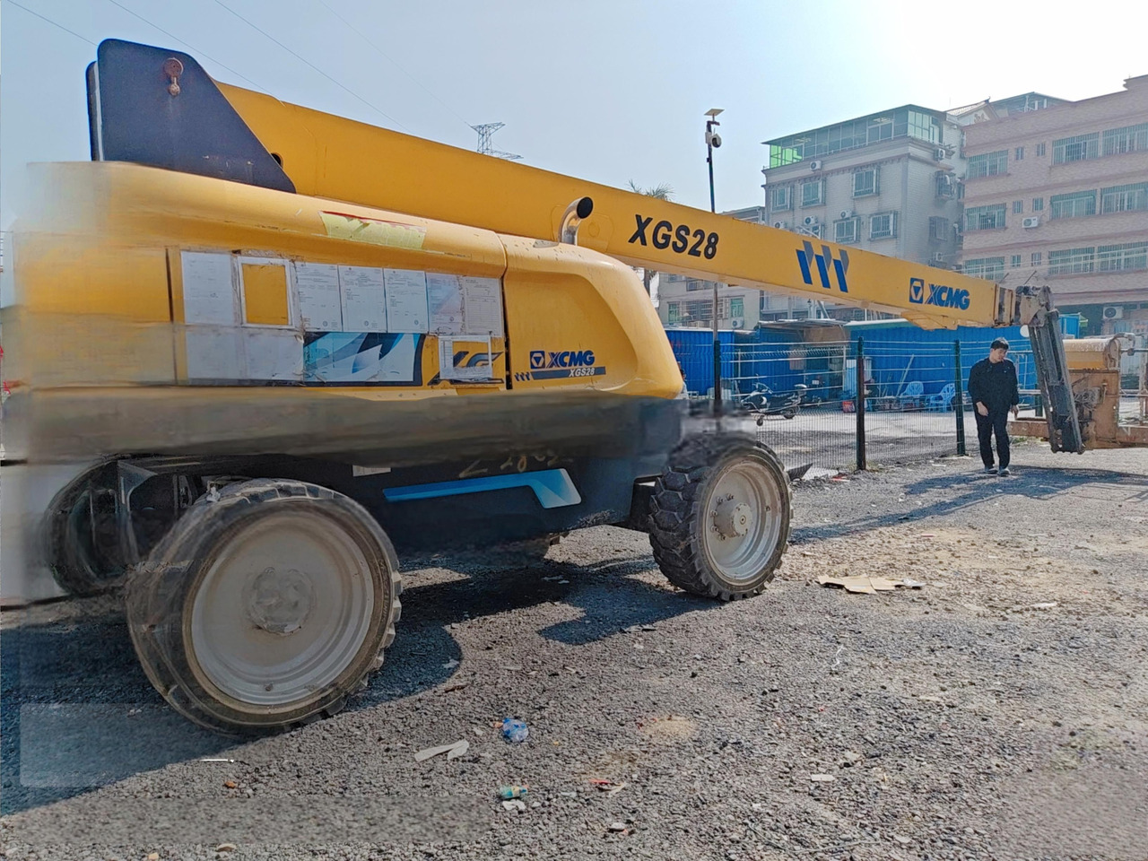 Crédit-bail de  XCMG Official Used Self Propelled Aerial Work Platform 28m XGS28 Hydraulic Lift Cherry Picker XCMG Official Used Self Propelled Aerial Work Platform 28m XGS28 Hydraulic Lift Cherry Picker: photos 9