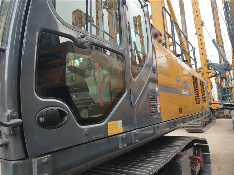 XCMG Official Xe400e Second Hand Hydraulic Rotary Piling Rig Used Rotary Table Drilling Rig - Mât de battage: photos 3 XCMG Official Xe400e Second Hand Hydraulic Rotary Piling Rig Used Rotary Table Drilling Rig - Mât de battage: photos 3