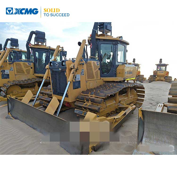 XCMG used road bulldozer D170 Mini Diesel Crawler price - Bulldozer: photos 1 XCMG used road bulldozer D170 Mini Diesel Crawler price - Bulldozer: photos 1