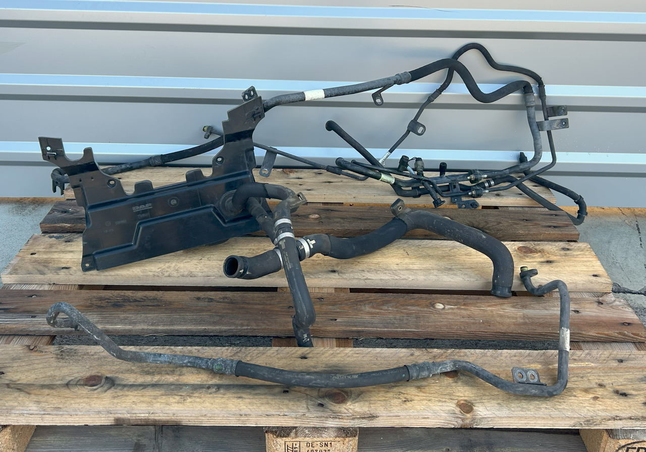 DAF CF EURO 6 AIR CONDITIONING HOSES SET - Pièce de climatisation: photos 2 DAF CF EURO 6 AIR CONDITIONING HOSES SET - Pièce de climatisation: photos 2