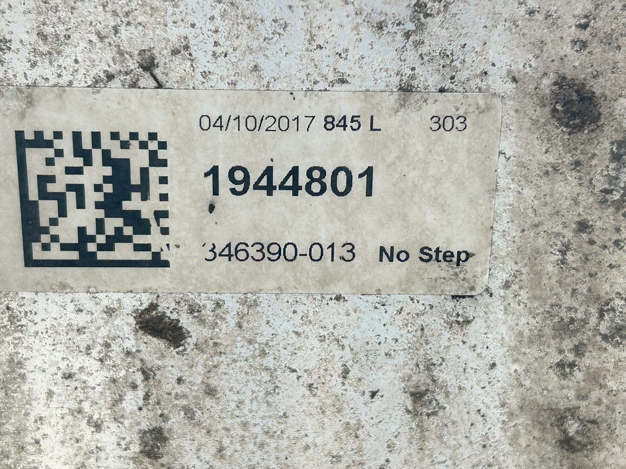 DAF XF 106 480 845L 2327x675x620 - Réservoir de carburant pour Camion: photos 3 DAF XF 106 480 845L 2327x675x620 - Réservoir de carburant pour Camion: photos 3