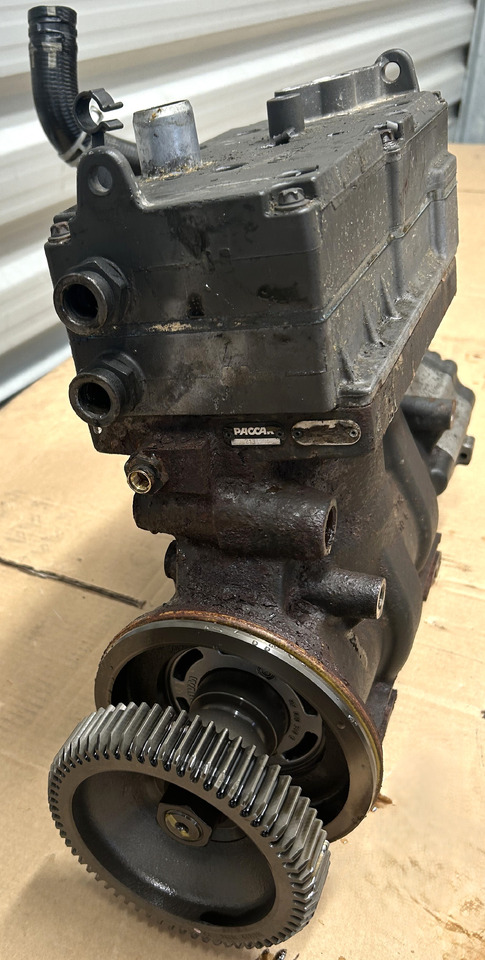 DAF XF 106 480 AIR COMPRESSOR + POWER STEERING PUMP + FUEL PUMP - Compresseur: photos 3 DAF XF 106 480 AIR COMPRESSOR + POWER STEERING PUMP + FUEL PUMP - Compresseur: photos 3