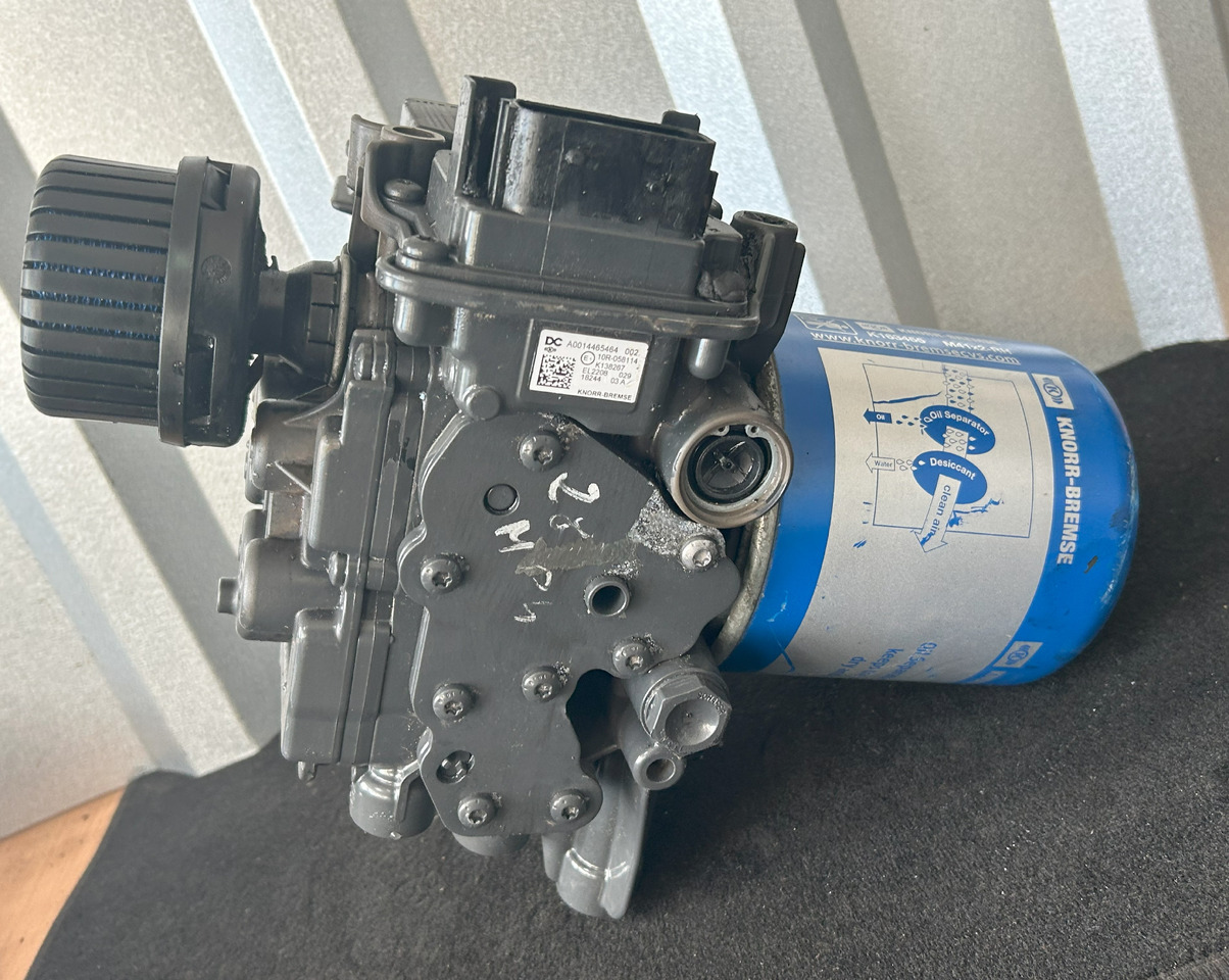 MERCEDES-BENZ ACTROS MP4 EAPU AIR DRYER - Pièces de frein pour Camion: photos 5 MERCEDES-BENZ ACTROS MP4 EAPU AIR DRYER - Pièces de frein pour Camion: photos 5