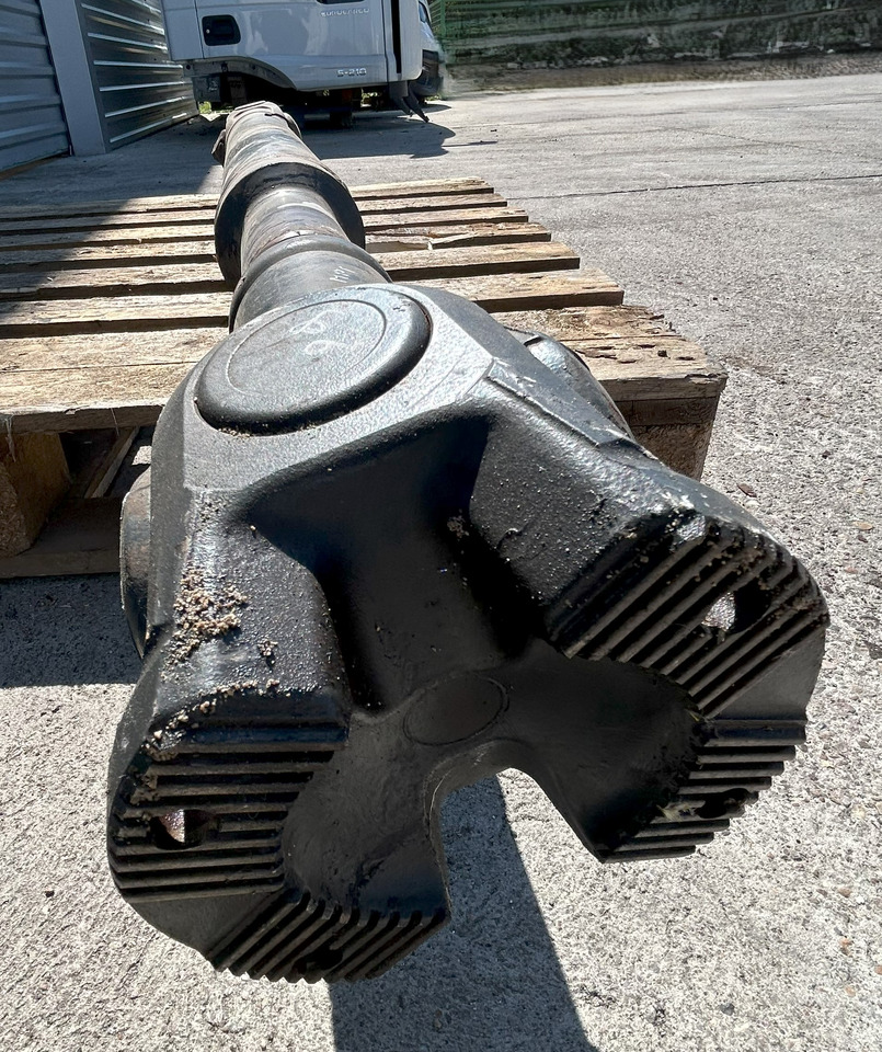 MERCEDES-BENZ AROCS MP4 DRIVE SHAFT 1544 MM - Arbre à cardan: photos 2 MERCEDES-BENZ AROCS MP4 DRIVE SHAFT 1544 MM - Arbre à cardan: photos 2