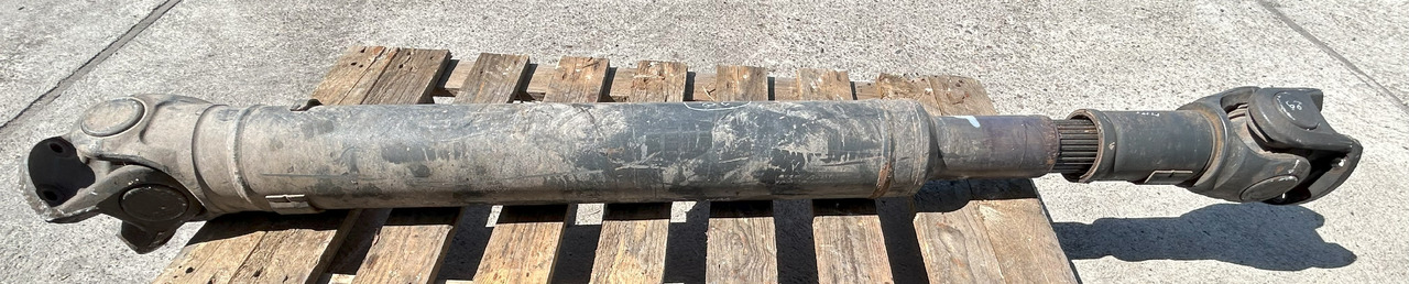 MERCEDES-BENZ AROCS MP4 DRIVE SHAFT 1544 MM - Arbre à cardan: photos 4 MERCEDES-BENZ AROCS MP4 DRIVE SHAFT 1544 MM - Arbre à cardan: photos 4