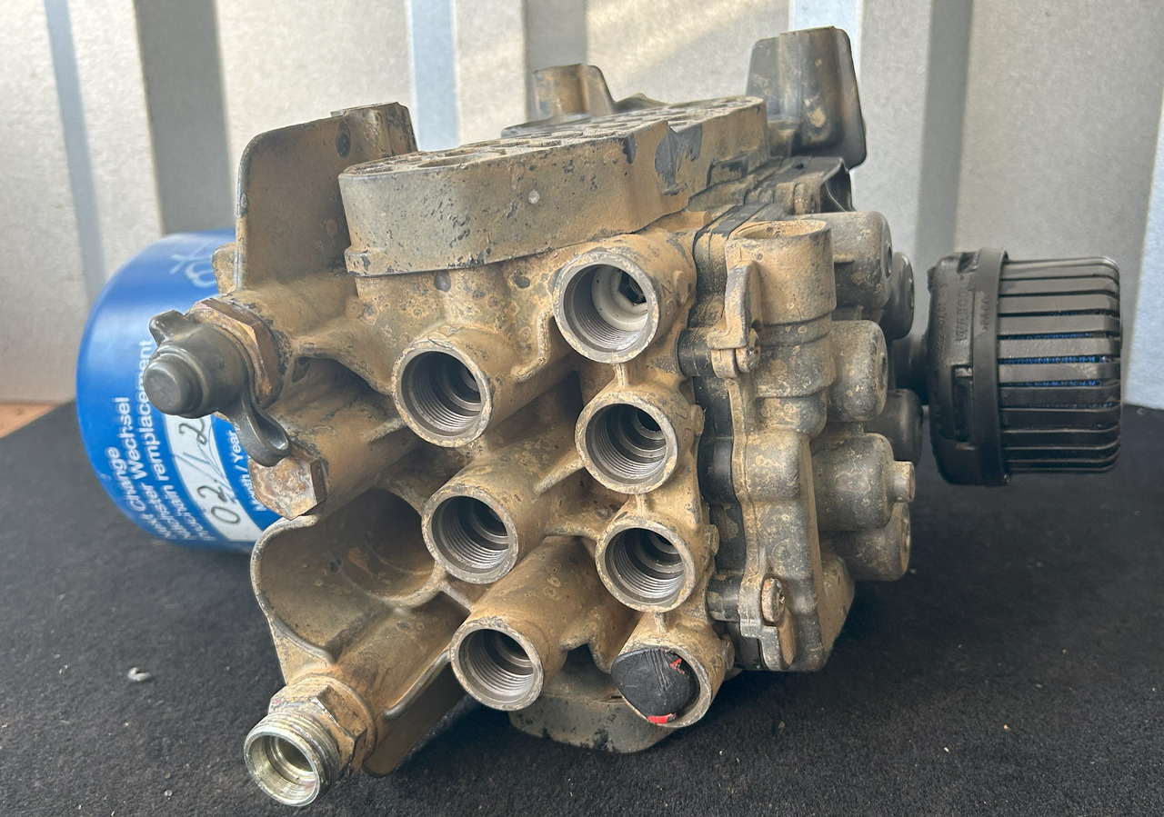 MERCEDES-BENZ AROCS MP4 EAPU AIR DRYER - Pièces de frein pour Camion: photos 2 MERCEDES-BENZ AROCS MP4 EAPU AIR DRYER - Pièces de frein pour Camion: photos 2