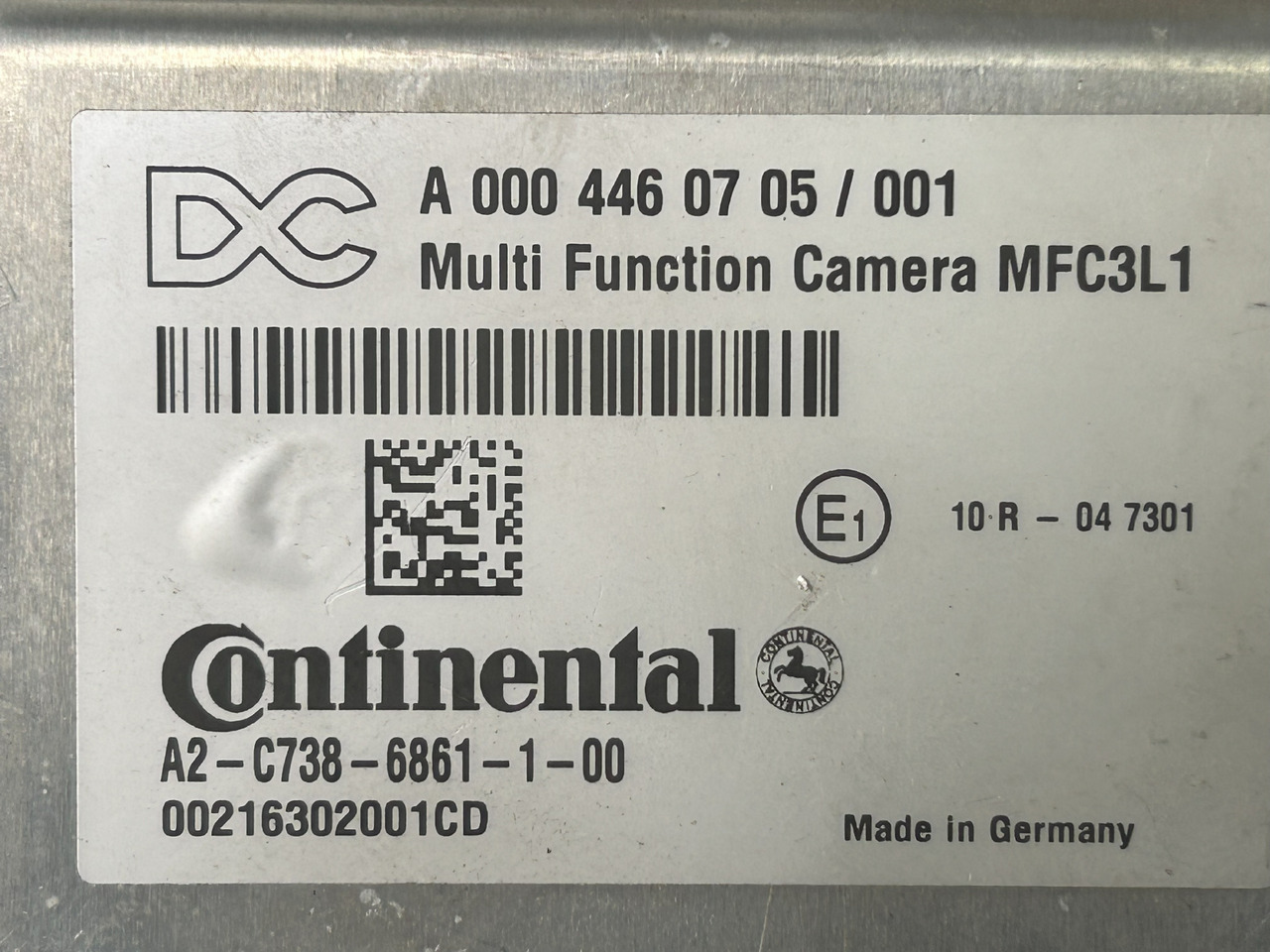 MERCEDES-BENZ AROCS MP4 WINDSCREEN CAMERA LANE ASSISTANT - Capteur: photos 3 MERCEDES-BENZ AROCS MP4 WINDSCREEN CAMERA LANE ASSISTANT - Capteur: photos 3