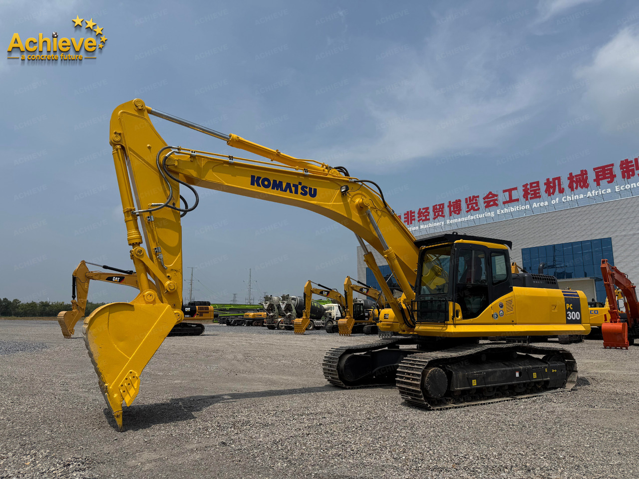 Komatsu hydraulic excavator PC300-8M0 187 /1950KW/rpm 1.4-2.0m³  32000kg Remanufactured【ACHIEVE】 TOP CONDITION!!! - Pelle sur chenille: photos 3 Komatsu hydraulic excavator PC300-8M0 187 /1950KW/rpm 1.4-2.0m³  32000kg Remanufactured【ACHIEVE】 TOP CONDITION!!! - Pelle sur chenille: photos 3