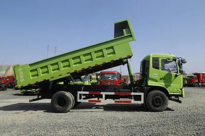 4X2 Left Hand Drive Dumpig Truck Dongfeng 240HP with 5m Cargo Body - Camion benne: photos 1 4X2 Left Hand Drive Dumpig Truck Dongfeng 240HP with 5m Cargo Body - Camion benne: photos 1