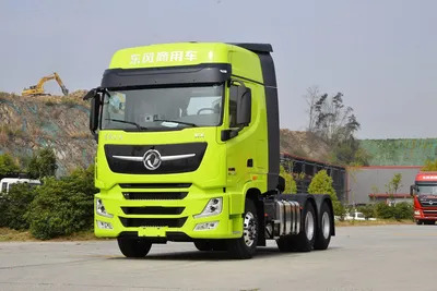 Commercial Vehicle Sinotruck Dongfeng 10 Wheels Tractor Head for Dump Truck - Camion benne: photos 1 Commercial Vehicle Sinotruck Dongfeng 10 Wheels Tractor Head for Dump Truck - Camion benne: photos 1