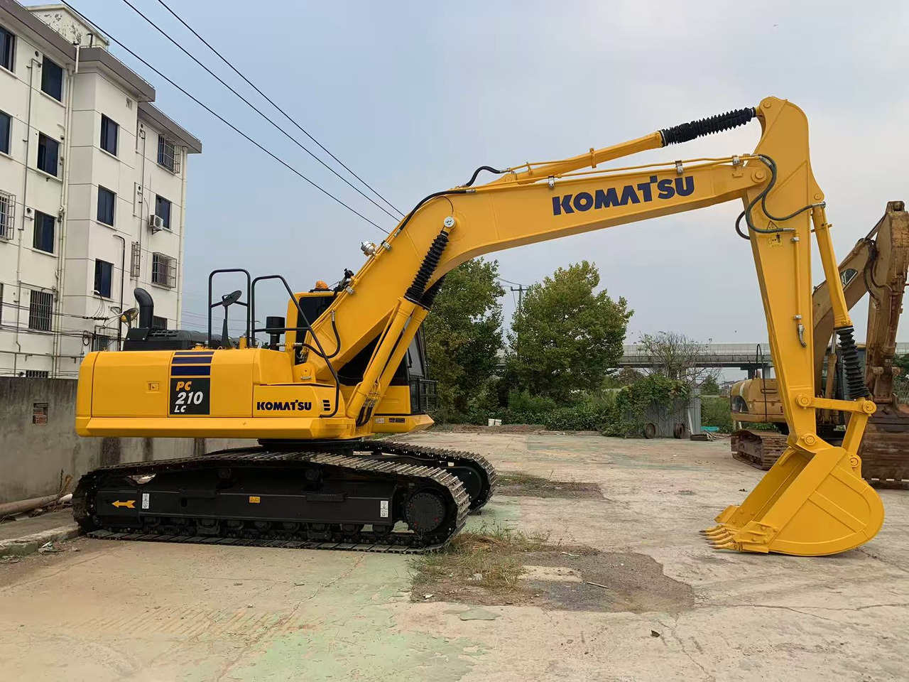 Komatsu Crawler Excavator PC210, PC200 Good Price Japan Excavator - Pelle sur chenille: photos 4 Komatsu Crawler Excavator PC210, PC200 Good Price Japan Excavator - Pelle sur chenille: photos 4