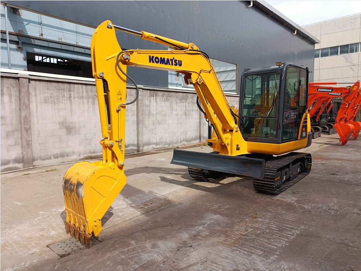 Komatsu PC56 Secondhand Condition Small Excavator - Pelle sur chenille: photos 4 Komatsu PC56 Secondhand Condition Small Excavator - Pelle sur chenille: photos 4