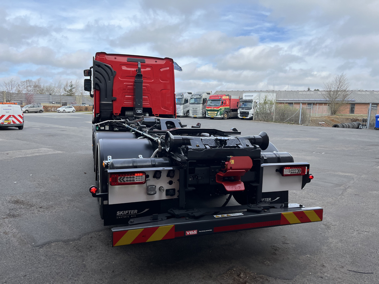 Renault C 520 8x2 - Camion ampliroll: photos 4 Renault C 520 8x2 - Camion ampliroll: photos 4