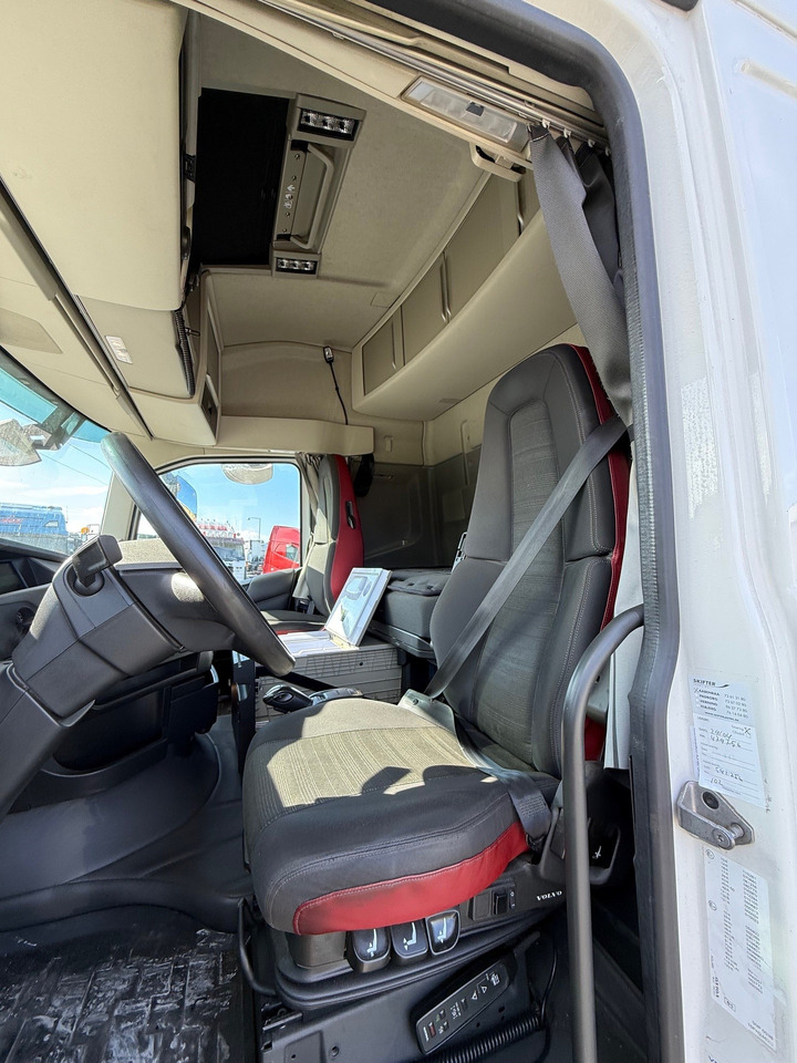 Volvo FH 500 6x2 - Tracteur routier: photos 5 Volvo FH 500 6x2 - Tracteur routier: photos 5