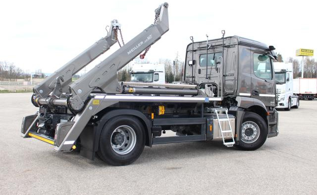 Mercedes-Benz Antos 1840L ABSETZER - Camion multibenne: photos 3 Mercedes-Benz Antos 1840L ABSETZER - Camion multibenne: photos 3
