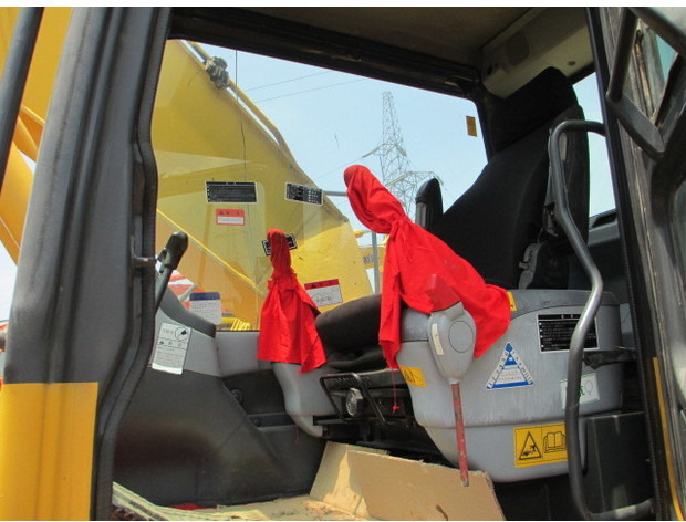 2020 Komatsu PC200-7 - Pelle sur chenille: photos 2 2020 Komatsu PC200-7 - Pelle sur chenille: photos 2