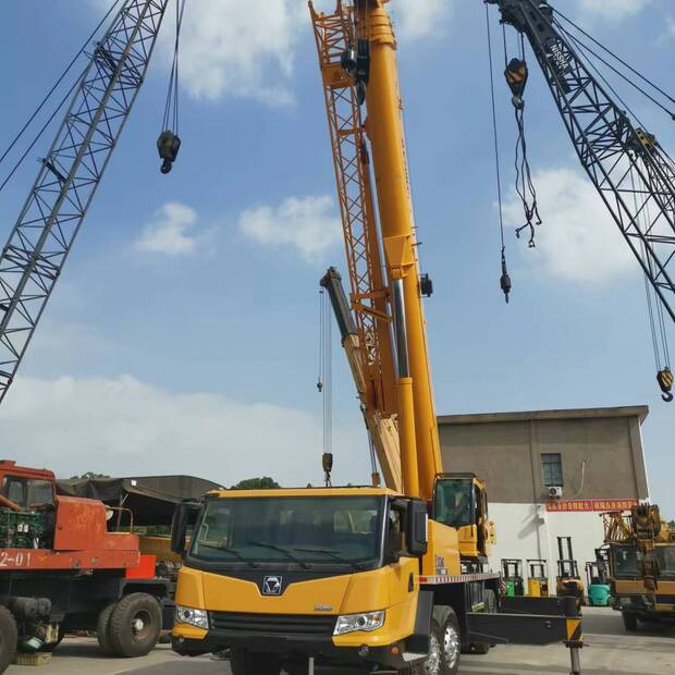 2021 XCMG QY70KC - Grue mobile: photos 3 2021 XCMG QY70KC - Grue mobile: photos 3