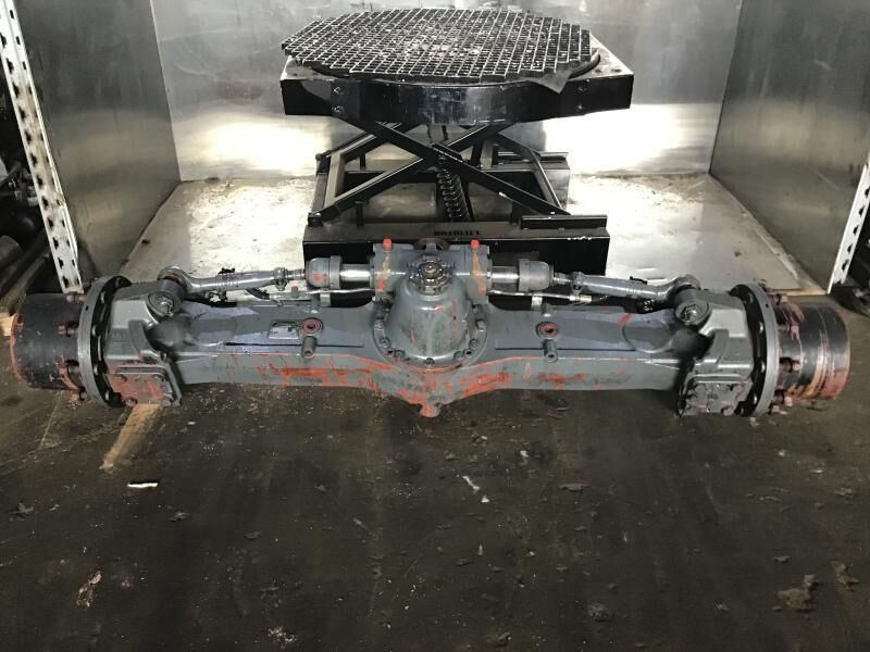 Liebherr A904C Li / A904 Li / A904 INDUSTRIAL / A902 Li / A900 ZW / A902 - Essieu avant: photos 3 Liebherr A904C Li / A904 Li / A904 INDUSTRIAL / A902 Li / A900 ZW / A902 - Essieu avant: photos 3