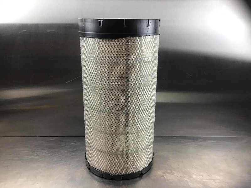 Liebherr Air Filter - Filtre à air: photos 3 Liebherr Air Filter - Filtre à air: photos 3