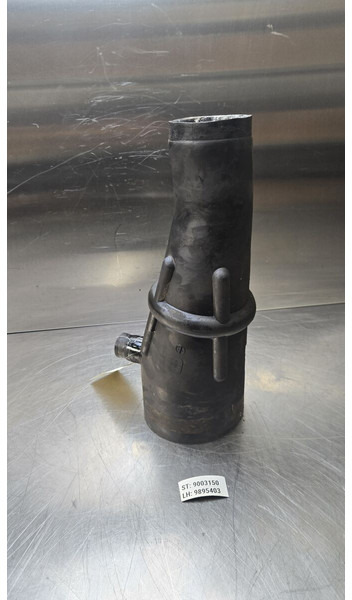 Liebherr Air Hose - Radiateur: photos 1 Liebherr Air Hose - Radiateur: photos 1