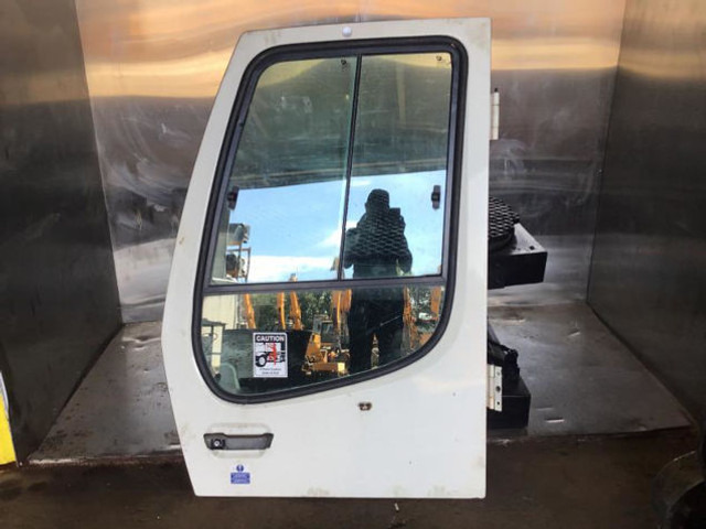 Portière et pièces Liebherr Cabin Door: photos 1